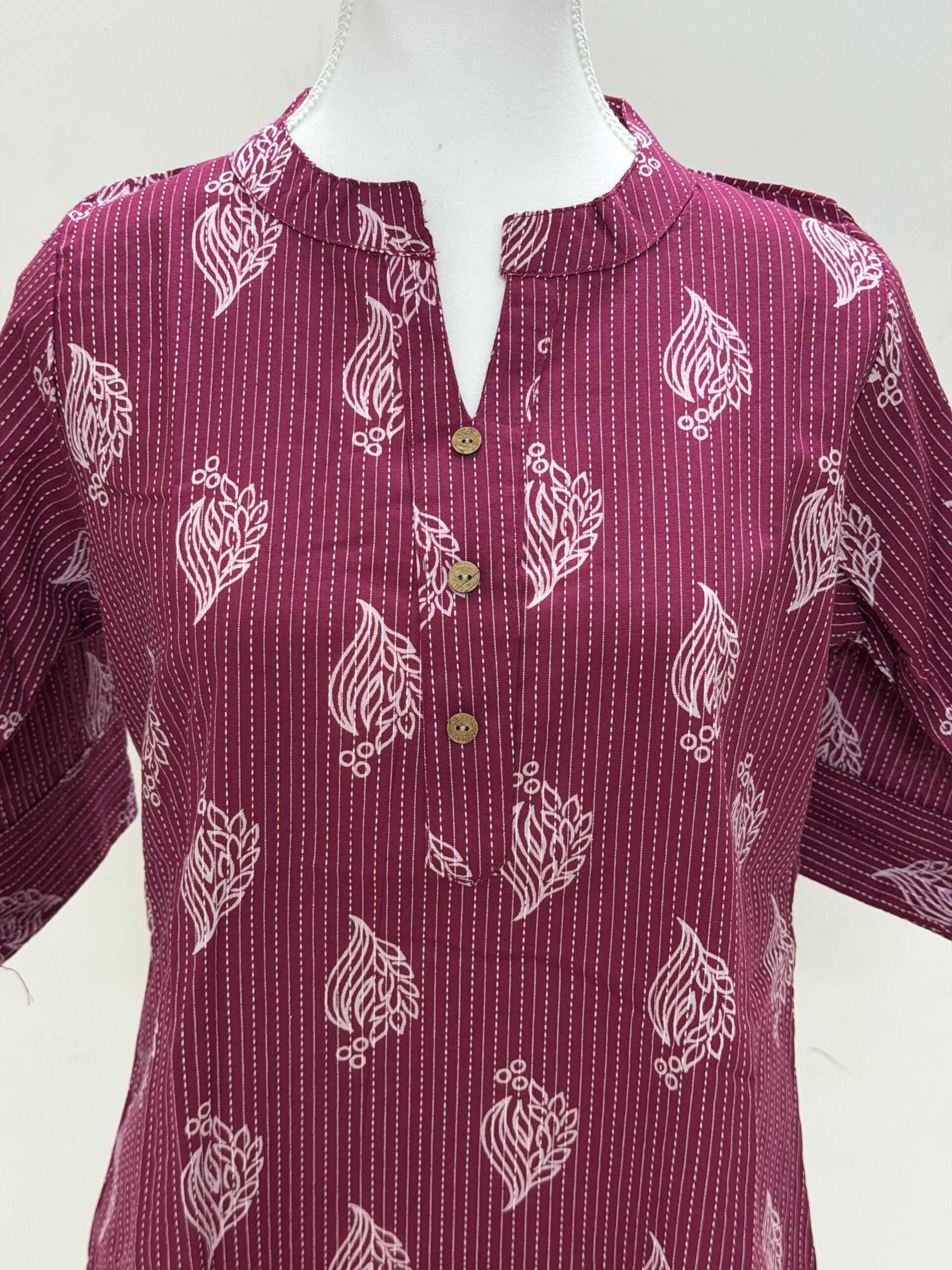 IMG_6980 Short top dark pink colour - Image 1