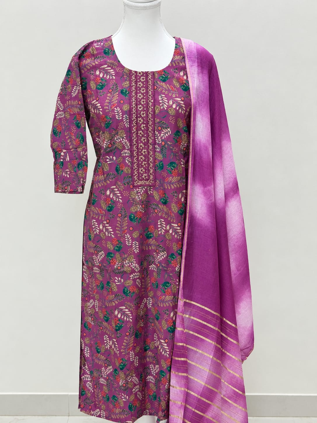 Vatican cotton set with dupatta Magenta colour XXL Rs. 620 Vatican cotton set with dupatta Magenta colour - Image 1